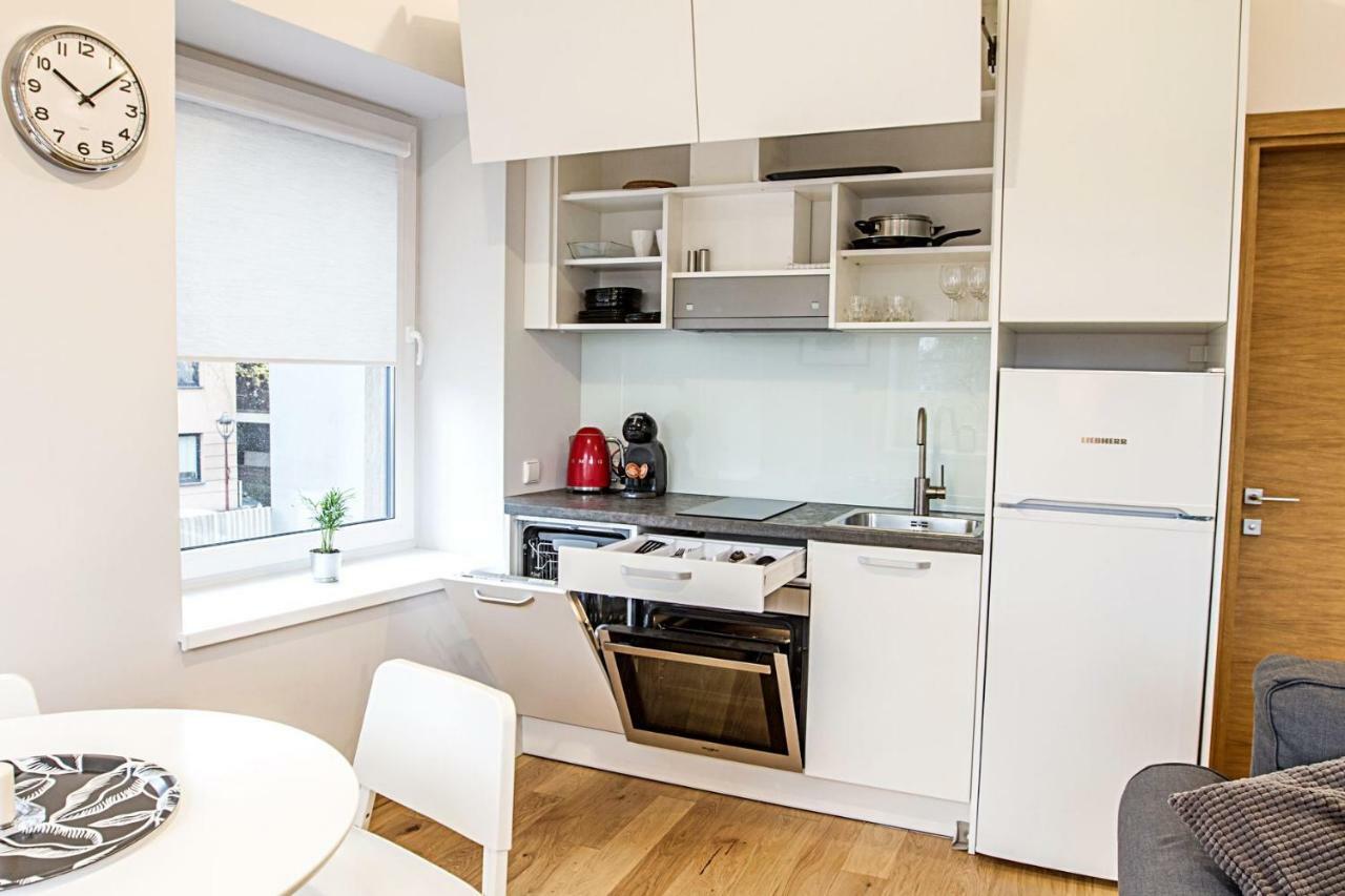 Modern 1Bd Apartment In Old Town By Hostlovers Κάουνας Εξωτερικό φωτογραφία
